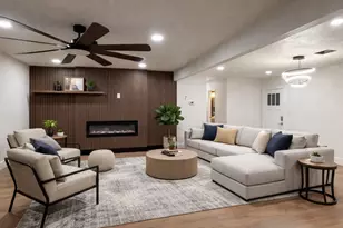 10042 Lazy Oaks St, Houston, TX 77080 - Photo 8