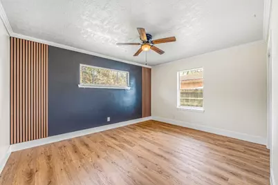 10042 Lazy Oaks Street, Houston, TX 77080 - Photo 22