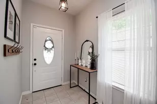 1909 W Texas Ave, Baytown, TX 77520 - Photo 8