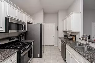 1909 W Texas Ave, Baytown, TX 77520 - Photo 20