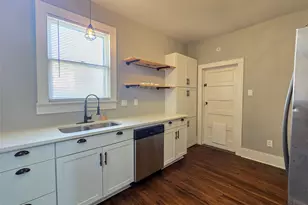 4302 Ave Q 1/2, Galveston, TX 77550 - Photo 14