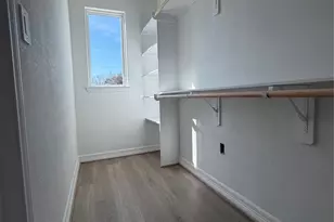 9319 Noel St, Houston, TX 77033 - Photo 6