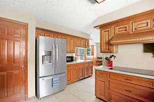 3514 Maple Park Dr, Houston, TX 77339 - Photo 24