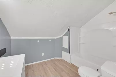 310 N Rock Island Street #4, Angleton, TX 77515 - Photo 10