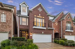 5325 Hidalgo St, Houston, TX 77056 - Photo 2