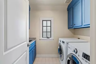 5403 Ashby St, Houston, TX 77005 - Photo 38