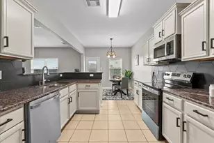 9458 Grand Spark Dr, Rosharon, TX 77583 - Photo 14