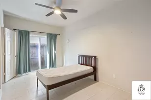1223 Studer St, Houston, TX 77007 - Photo 8