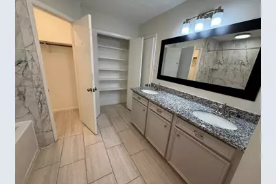 646 Fair Oak Drive, Stafford, TX 77477 - Photo 18