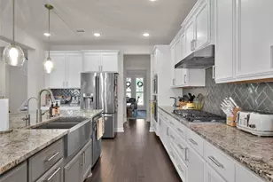 32007 Autumn Orchard Ln, Conroe, TX 77385 - Photo 8