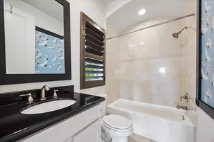 5612 Darling St, Houston, TX 77007 - Photo 24