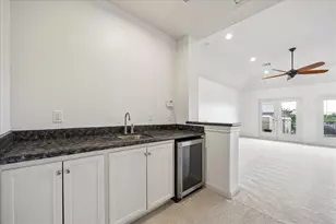 5612 Darling St, Houston, TX 77007 - Photo 12