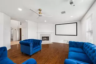 2042 Mickle Creek Dr, Houston, TX 77049 - Photo 10