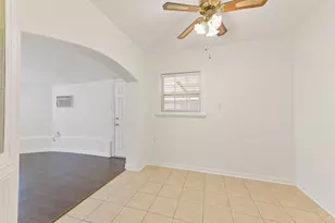 10515 Eddystone Dr, Houston, TX 77043 - Photo 14