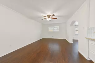 10515 Eddystone Dr, Houston, TX 77043 - Photo 6