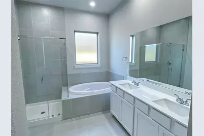 2717 Mackinac Bay Drive, Texas City, TX 77568 - Photo 10