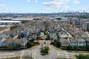 2510 Zemmer Ln, Houston, TX 77008 - Photo 32