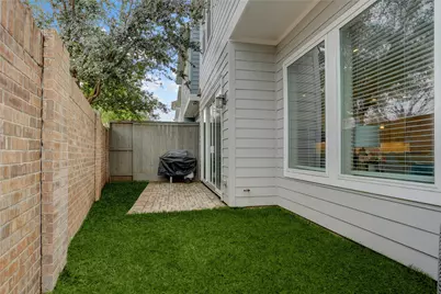 2510 Zemmer Lane, Houston, TX 77008 - Photo 28