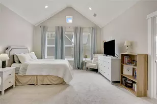 2510 Zemmer Ln, Houston, TX 77008 - Photo 18