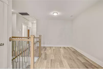 2510 Zemmer Lane, Houston, TX 77008 - Photo 16