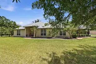 11430 Long Trussel Rd, Bryan, TX 77808 - Photo 4
