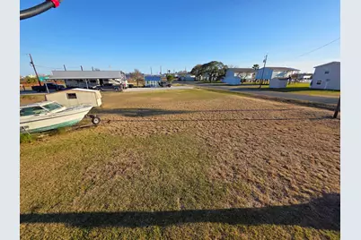 405 Blue Water Boulevard, Sargent, TX 77414 - Photo 30