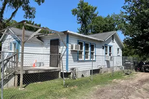 7428 Wheatley St, Houston, TX 77088 - Photo 2