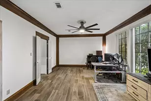3811 Trappers Forest Dr, Houston, TX 77088 - Photo 12