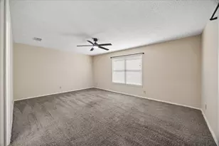 3811 Trappers Forest Dr, Houston, TX 77088 - Photo 22