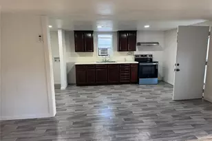 406 S 7th St, Alvin, TX 77511 - Photo 6