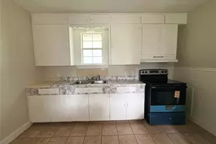 3515 5th St, Bay City, TX 77414 - Photo 8