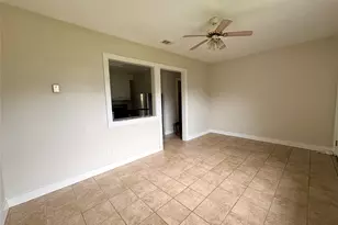 3515 5th St, Bay City, TX 77414 - Photo 4