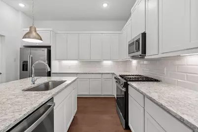 10102 Palm Springs Place, Manvel, TX 77578 - Photo 12