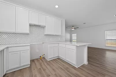 9718 Enclave Ridge Road, Willis, TX 77318 - Photo 12