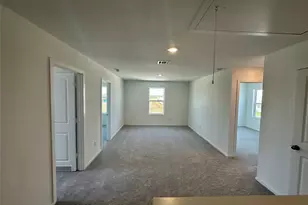 342 Parkin Ct, Conroe, TX 77303 - Photo 4