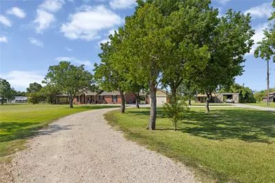 4601 Kendall Road, Baytown, TX 77523 - Photo 2