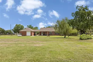 4601 Kendall Rd, Baytown, TX 77523 - Photo 44