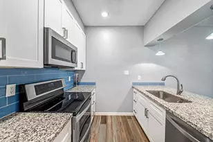 7095 N Holiday Dr, Galveston, TX 77550 - Photo 8