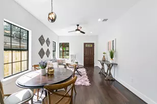 815 Wilkes St, Houston, TX 77009 - Photo 12