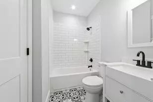 815 Wilkes St, Houston, TX 77009 - Photo 24