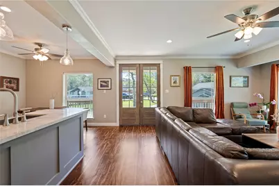 12216 Pine Lane, Dickinson, TX 77539 - Photo 6