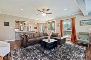 12216 Pine Ln, Dickinson, TX 77539 - Photo 8