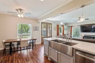 12216 Pine Ln, Dickinson, TX 77539 - Photo 12