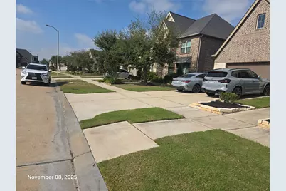 28610 Thornsby Ridge Court, Fulshear, TX 77494 - Photo 4