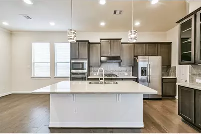 1504 Peyton Oaks Place, Houston, TX 77043 - Photo 18