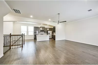 1504 Peyton Oaks Place, Houston, TX 77043 - Photo 28