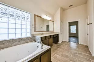 1504 Peyton Oaks Pl, Houston, TX 77043 - Photo 34