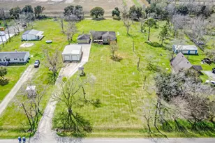 9002 Briarcrest St, Manvel, TX 77578 - Photo 8