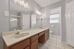 10610 Wayward Wind Ln, Houston, TX 77064 - Photo 38