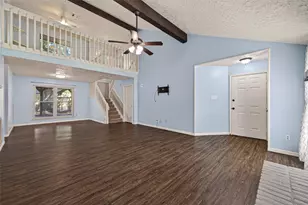 10610 Wayward Wind Ln, Houston, TX 77064 - Photo 8